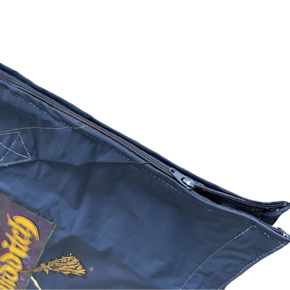 Totes Harry Potter Quidditch Rain Jacket - Picture 5 of 7